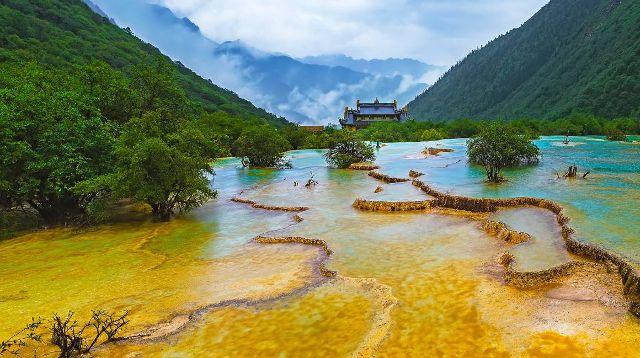 合肥地铁一入口临时封闭